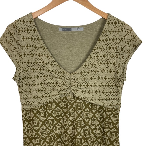 Athleta Dhara Lightweight Stretch V Neck Tribal Print Dress - Picture 2 of 14